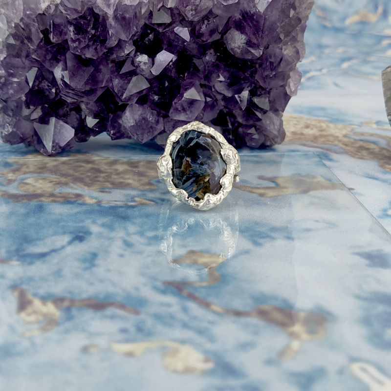 Anillo nueva textura, pietersita